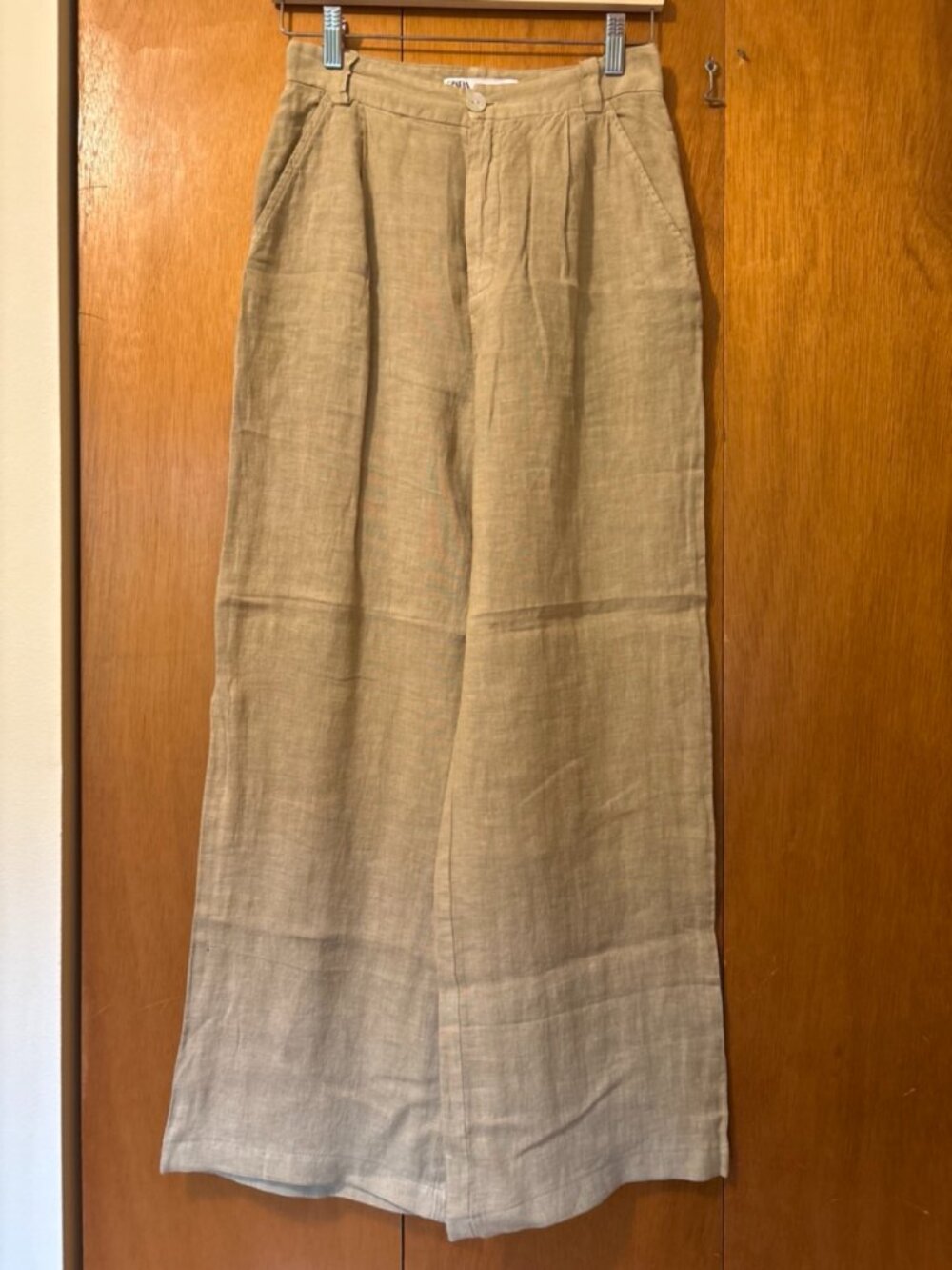 ZARA KHAKI PLEATED LINEN PANTS, LIKE NEW SIZE: XS